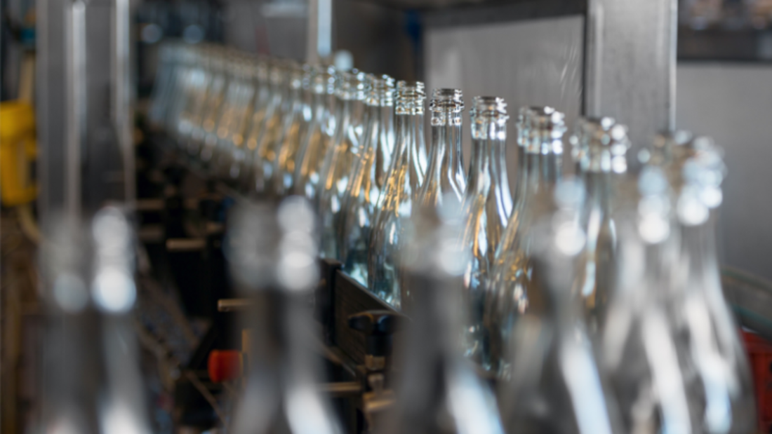 Boosting Sustainability in the Glass Bottle Supply Chain